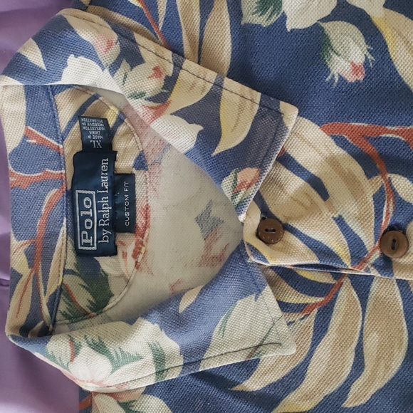 Men Polo shit new never wore - Picture 2 of 11